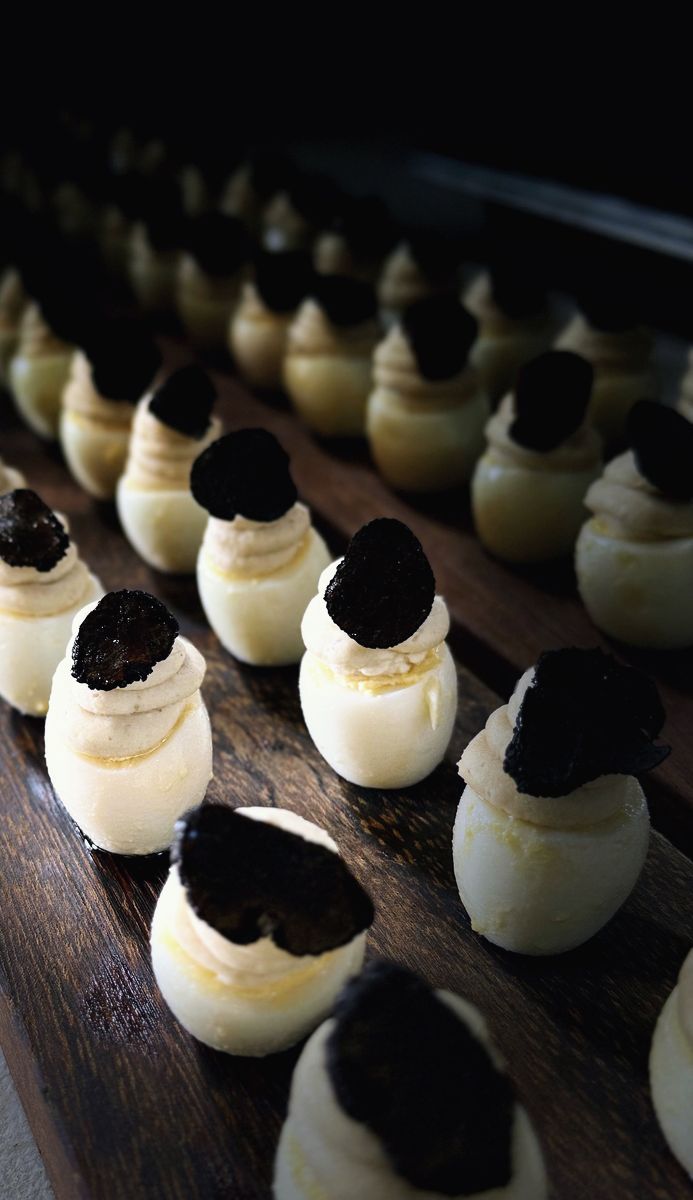 Eggs with black truffle